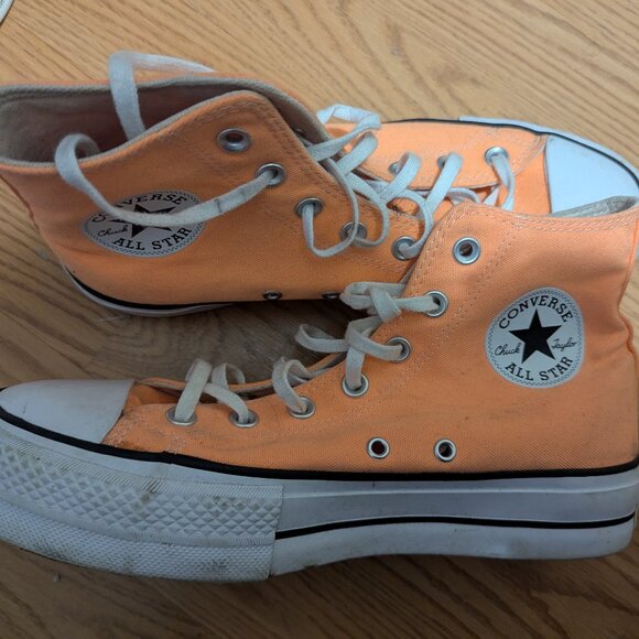 Orange Converse - Picture 1 of 3
